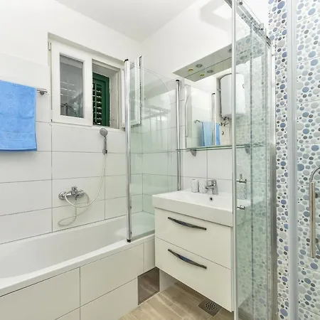 Moga Dida ماكارسكا